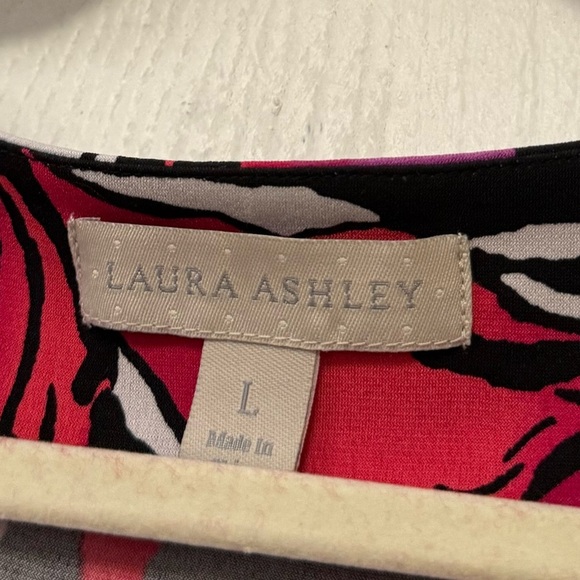 Laura Ashley Vintage Bold Red and Purple Mini Dress NEW - Picture 2 of 4